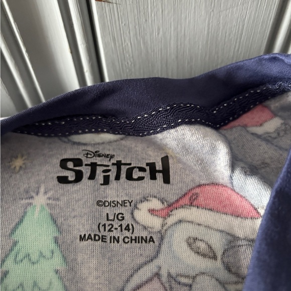 Disney Navy Women’s Pajama Set with Festive Stitch Design - Picture 2 of 4